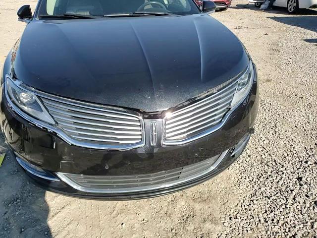 2015 Lincoln MKZ - Image 11