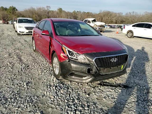 2016 Hyundai Sonata - Image 13