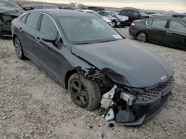 2023 Kia K5 - Image 11