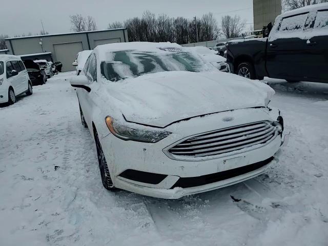 2017 Ford Fusion - Image 13