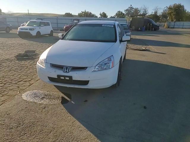 2004 Honda Accord - Image 11