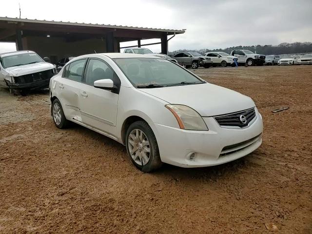 2010 Nissan Sentra - Image 11