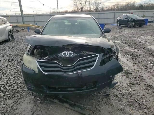2010 Toyota Camry - Image 10