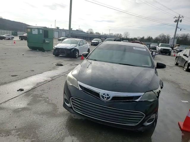 2013 Toyota Avalon - Image 10