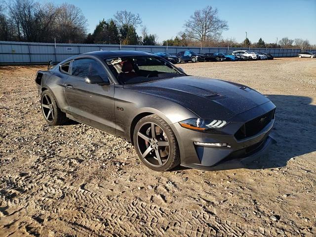 2020 Ford Mustang - Image 11