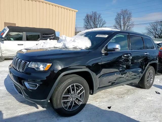 2019 Jeep Grand Cherokee - Image 12
