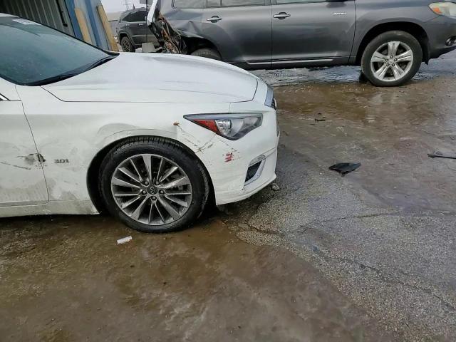 2020 Infiniti Q50 - Image 13