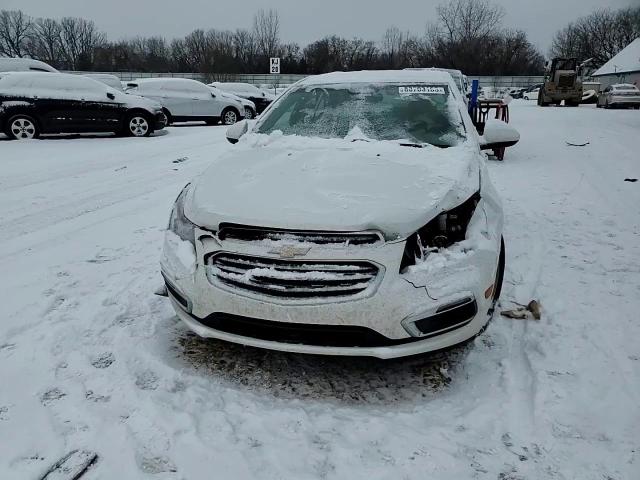 2016 Chevrolet Cruze - Image 10