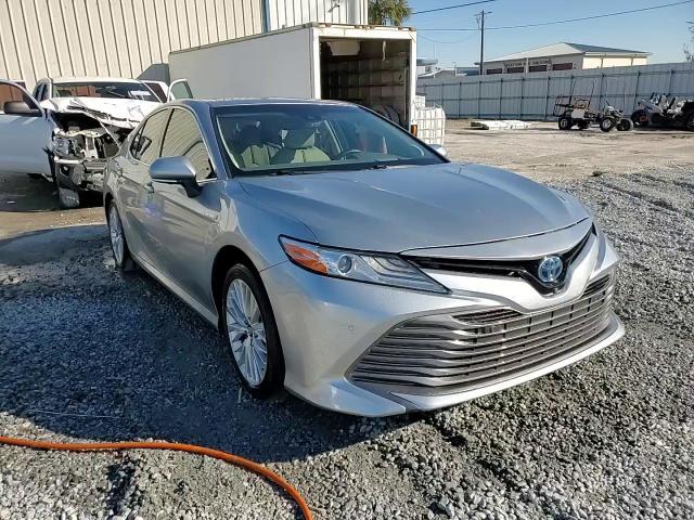 2018 Toyota Camry - Image 14