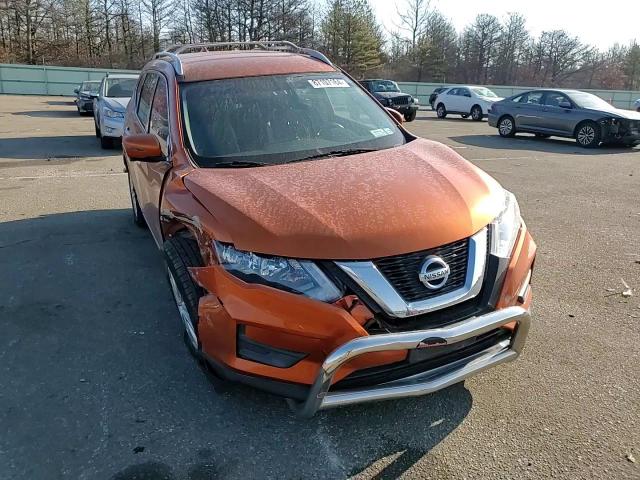 2017 Nissan Rogue - Image 11