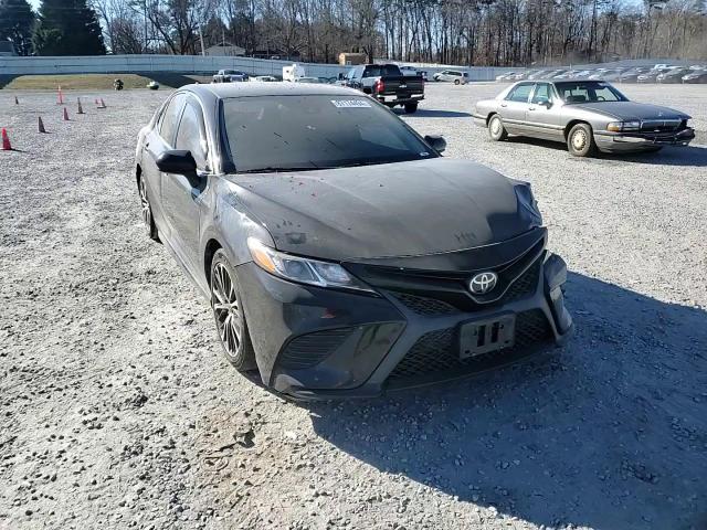 2019 Toyota Camry - Image 10