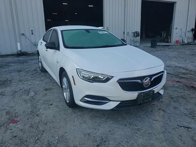 2020 Buick Regal - Image 11