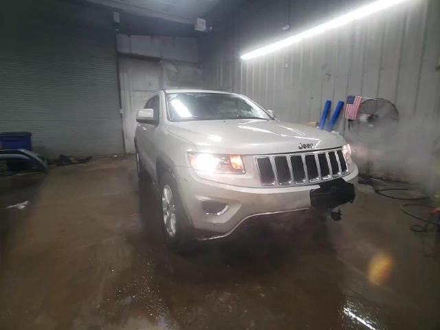 2014 Jeep Grand Cherokee - Image 13