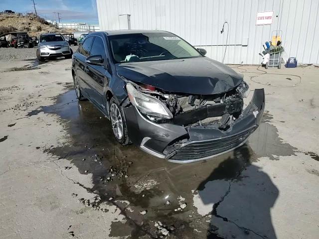 2016 Toyota Avalon - Image 13