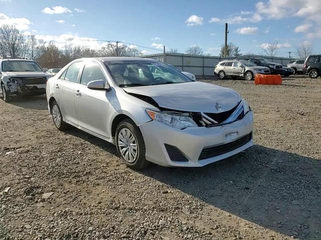 2012 Toyota Camry - Image 11