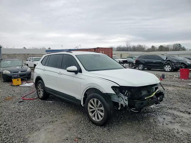 2020 Volkswagen Tiguan - Image 14
