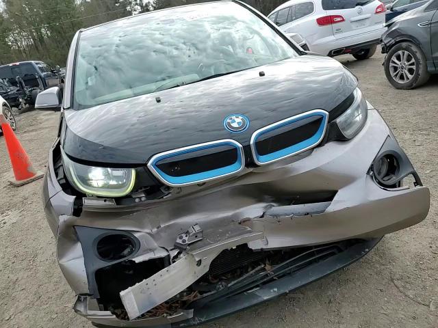 2014 BMW i3 - Image 12