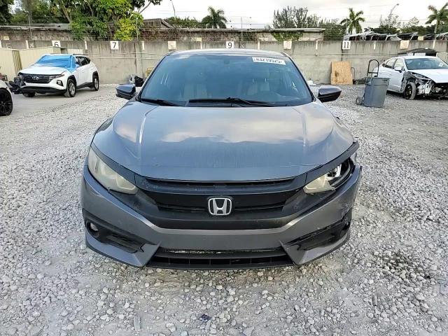 2016 Honda Civic - Image 13