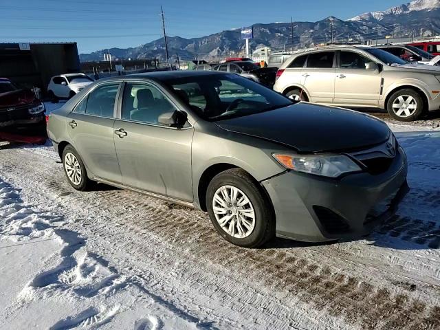 2012 Toyota Camry - Image 11