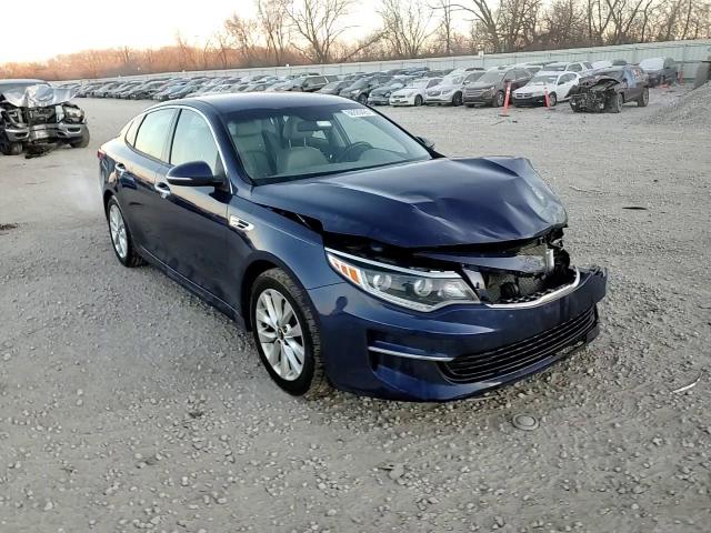 2016 Kia Optima - Image 13