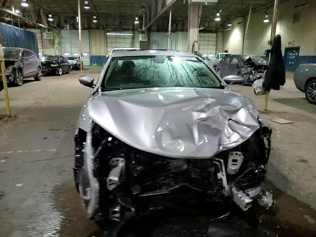 2015 Chrysler 200 - Image 13