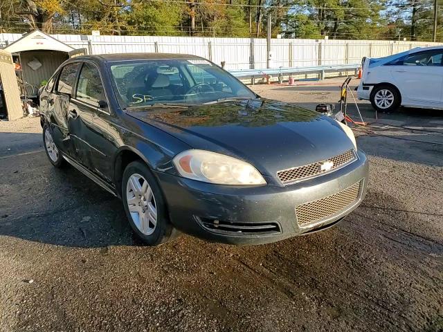 2014 Chevrolet Impala - Image 13