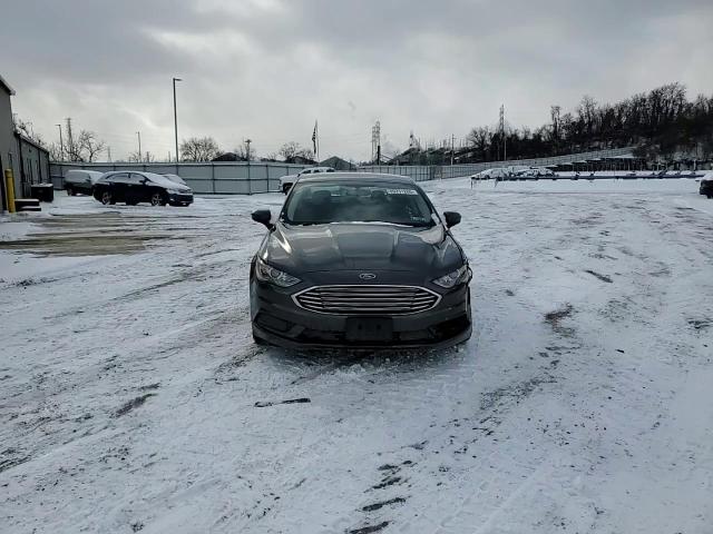 2017 Ford Fusion - Image 13