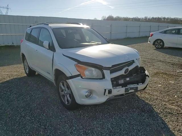 2009 Toyota RAV 4 - Image 11