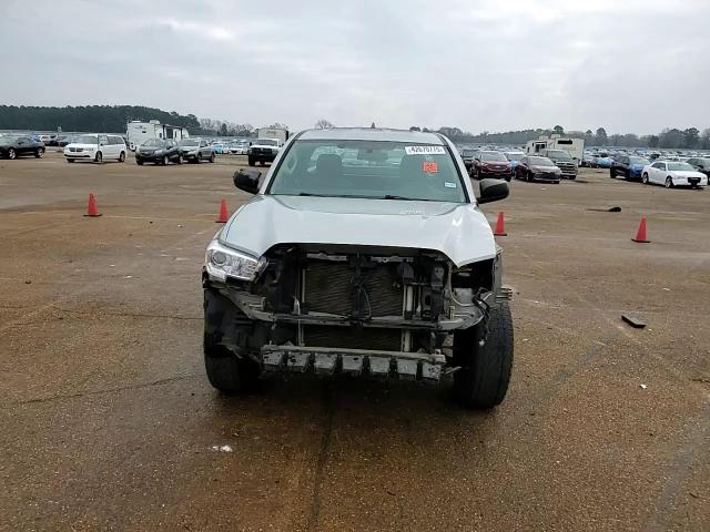 2017 Toyota Tacoma - Image 10