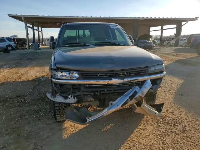 1999 Chevrolet Silverado - Image 10