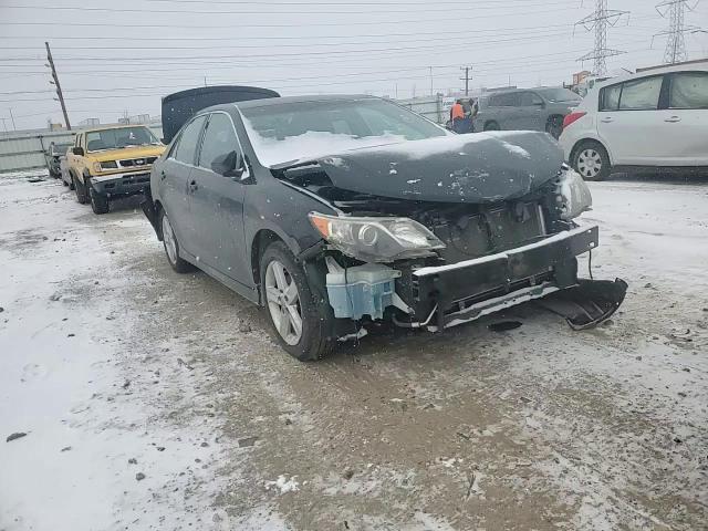 2013 Toyota Camry - Image 10