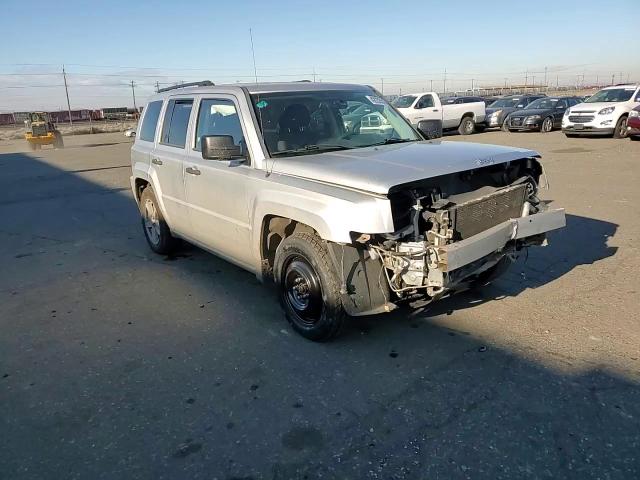 2010 Jeep Liberty (Patriot) - Image 11