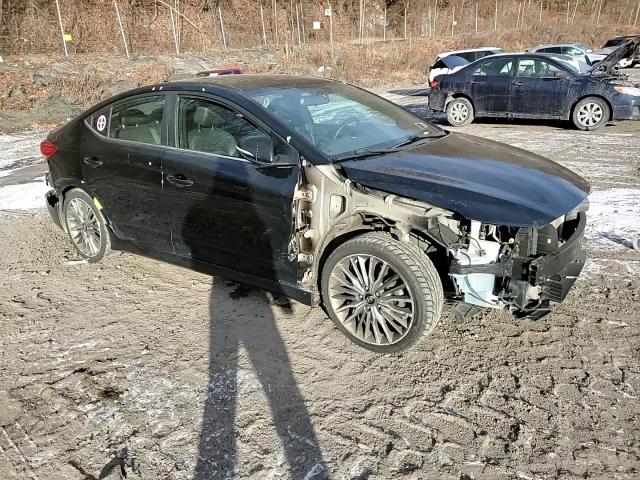 2018 Hyundai Elantra - Image 11