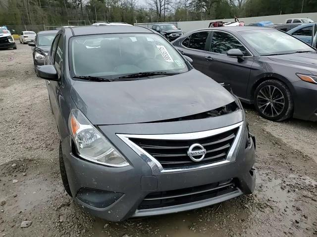 2019 Nissan Versa - Image 11