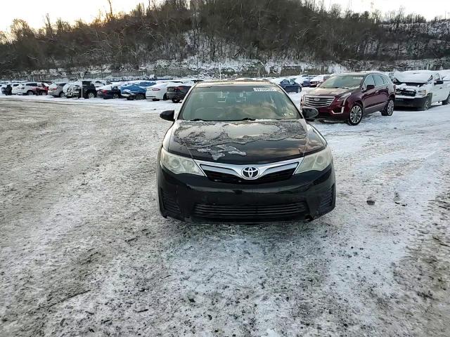 2013 Toyota Camry - Image 13