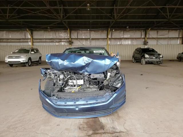 2019 Volkswagen Jetta - Image 11