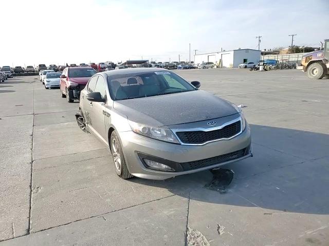 2012 Kia Optima - Image 10