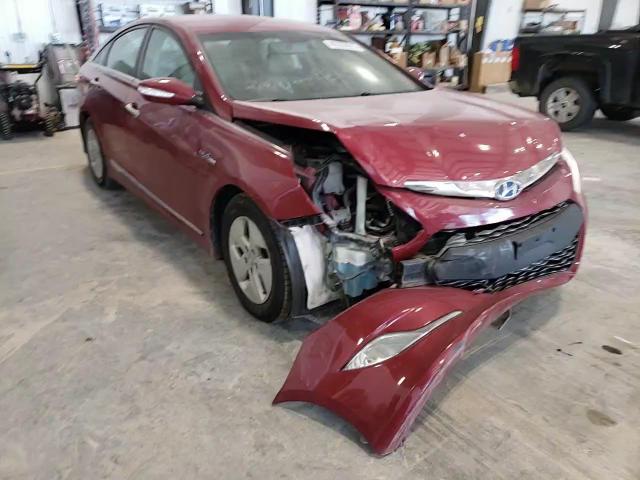 2012 Hyundai Sonata - Image 11