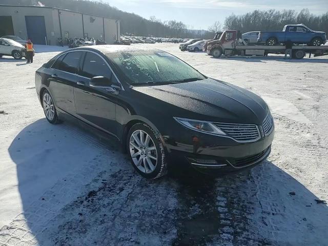 2016 Lincoln MKZ - Image 13
