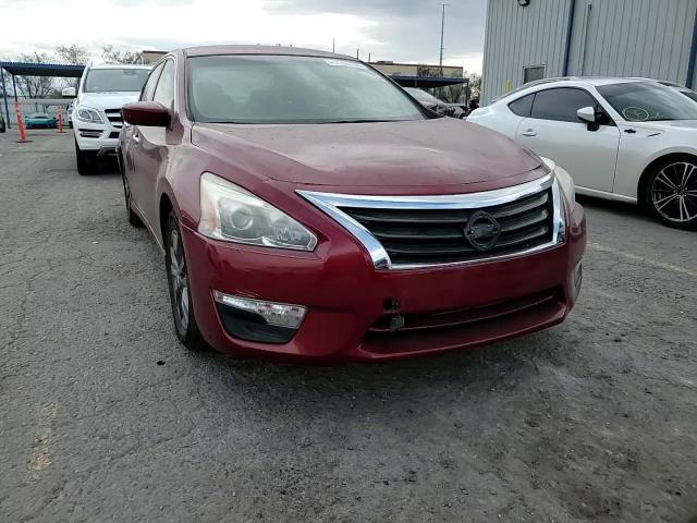 2015 Nissan Altima - Image 11