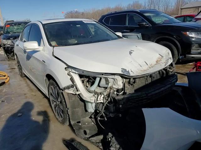 2017 Honda Accord - Image 14