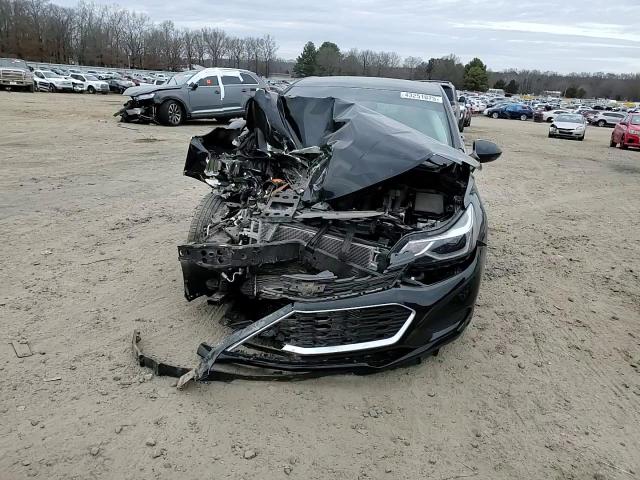 2018 Chevrolet Cruze - Image 11