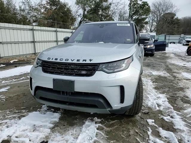 2018 Land Rover Discovery - Image 11