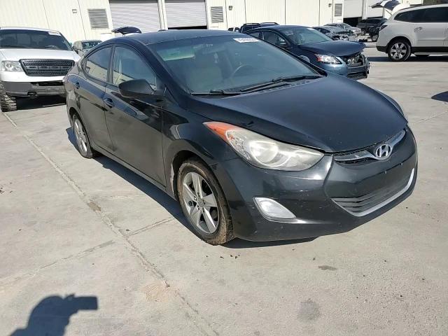 2012 Hyundai Elantra - Image 10