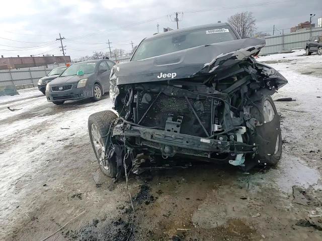2019 Jeep Grand Cherokee - Image 11
