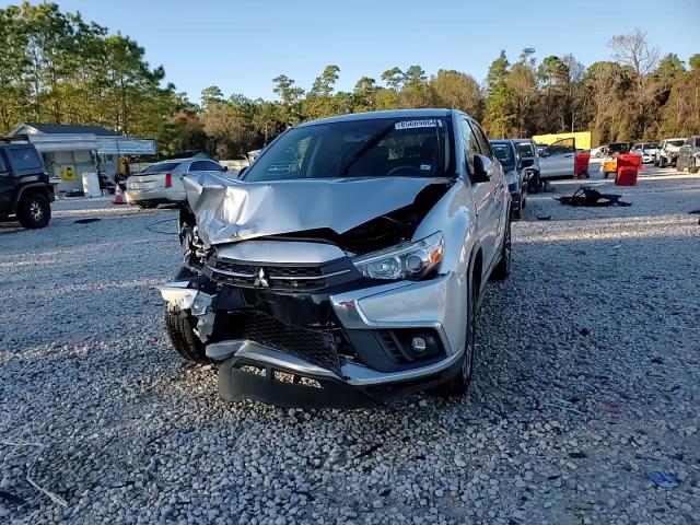 2018 Mitsubishi Outlander - Image 14
