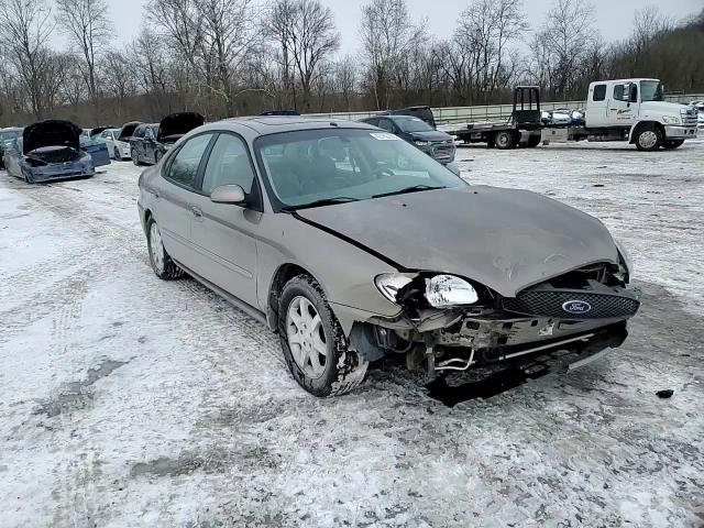 2006 Ford Taurus - Image 10