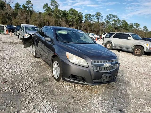 2013 Chevrolet Malibu - Image 13