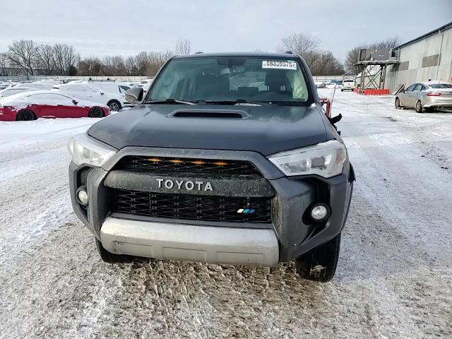 2019 Toyota 4Runner - Image 11