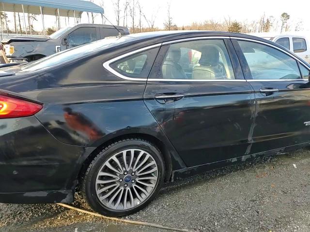 2017 Ford Fusion - Image 13